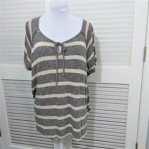 Charming Charlie Sweater Top Gray Short Sleeved Oversize Pullover Size Small